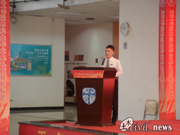 1561215427756096043.jpg 12.jpg