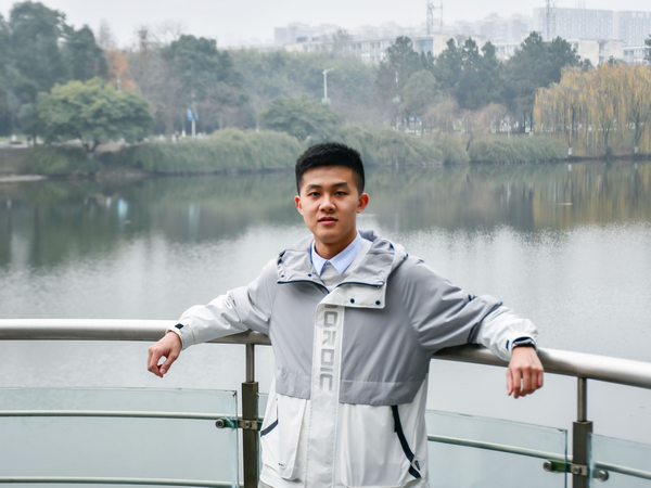 1640440900727000203.jpg 6.jpg