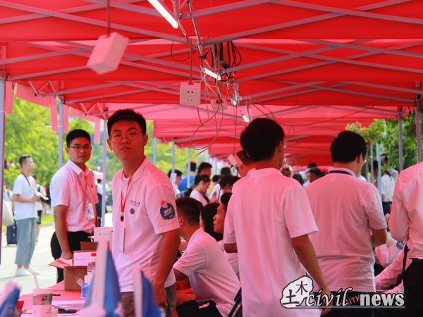 1599833495865014750.jpg 58.jpg